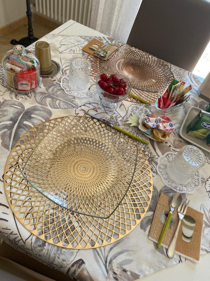 B&B Come A Casa Citta Sant'Angelo Luaran gambar